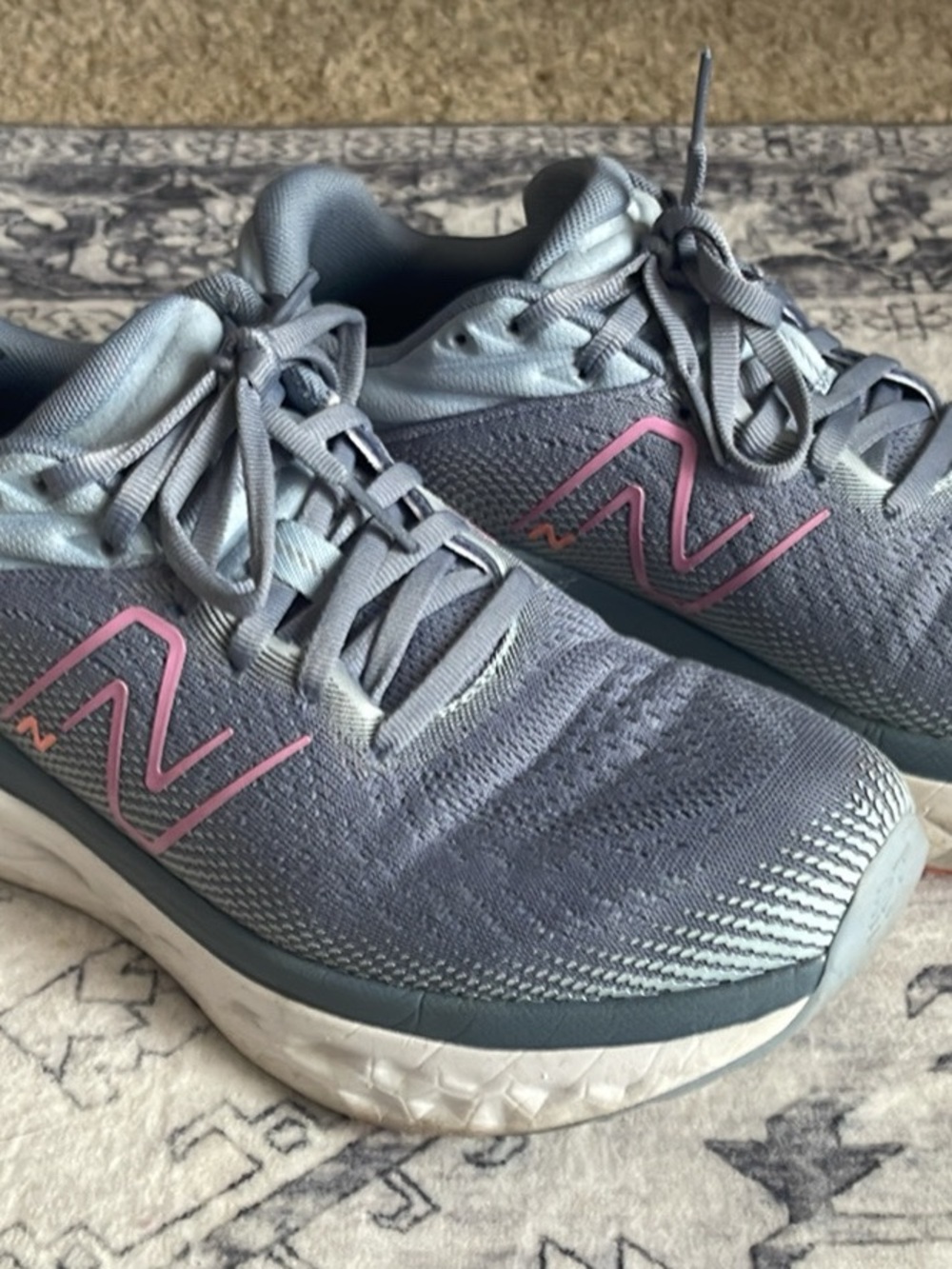 New Balance Women's Gray with Pink Logo Athletic Running Shoes